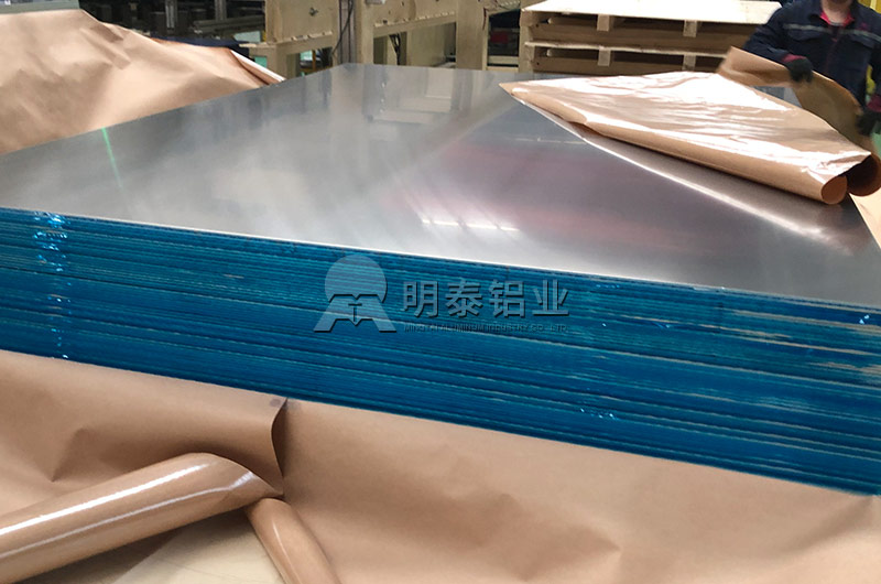 廣東電池托盤(pán)用鋁合金板帶規(guī)格有哪些？具體價(jià)格多少